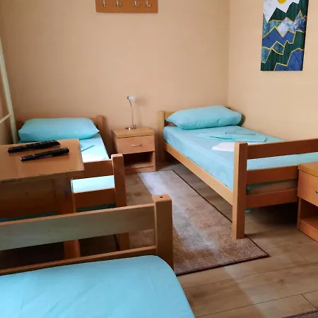 Hostel Petar Drapsin *